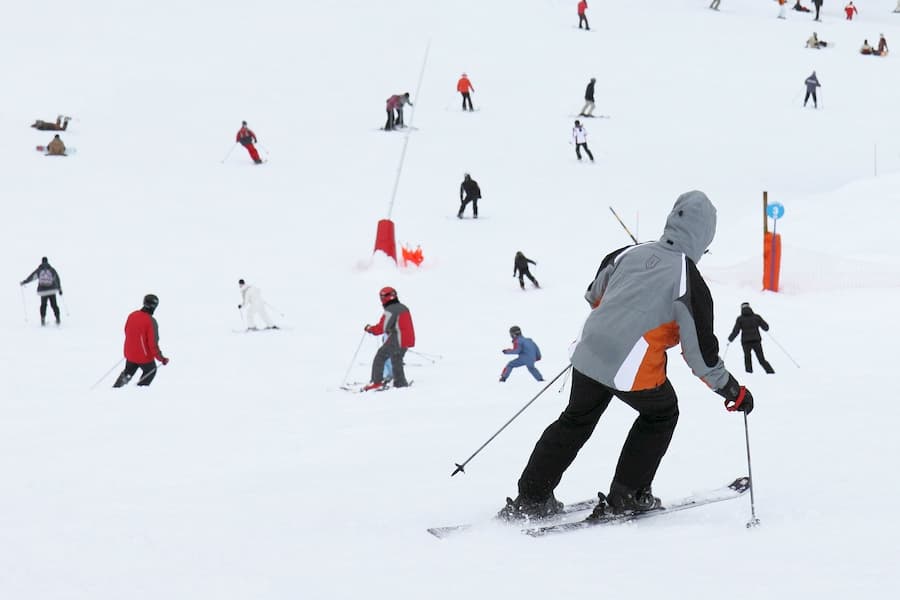 Ubezpieczenie dla narciarza - co musisz o nim wiedzieć?